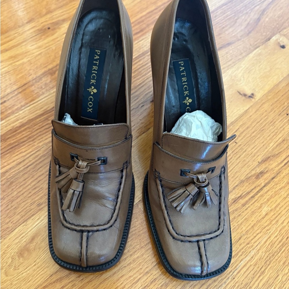 PATRICK COX Taupe Leather Tassel Penny Loafer Heels